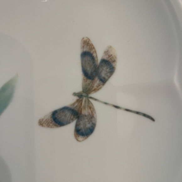 Lenox Butterfly Meadow Dragonfly accent plate. NWT! Very pretty! - Picture 3 of 8